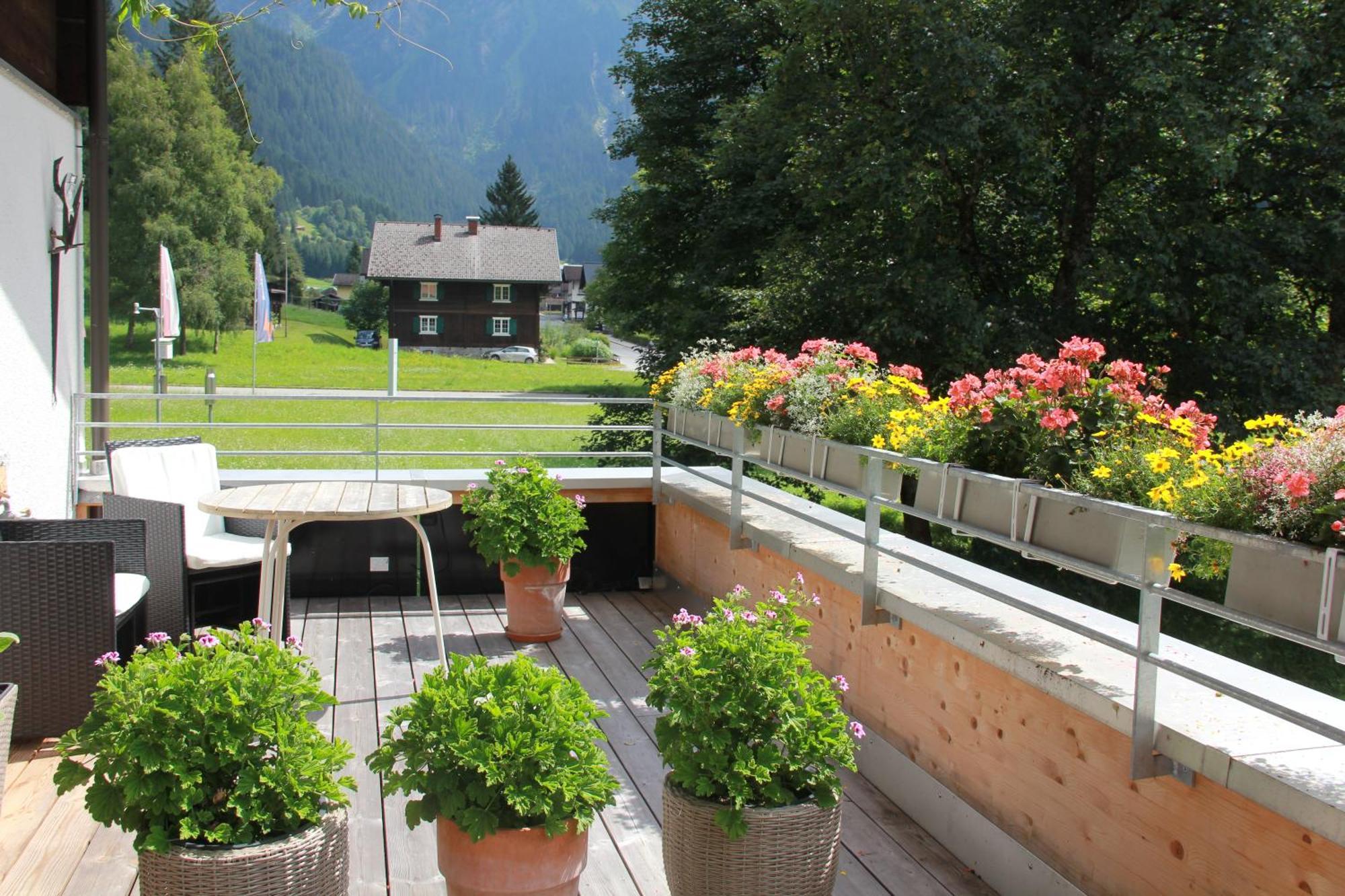 Bed and Breakfast Haus Am Rain Partenen Zewnętrze zdjęcie